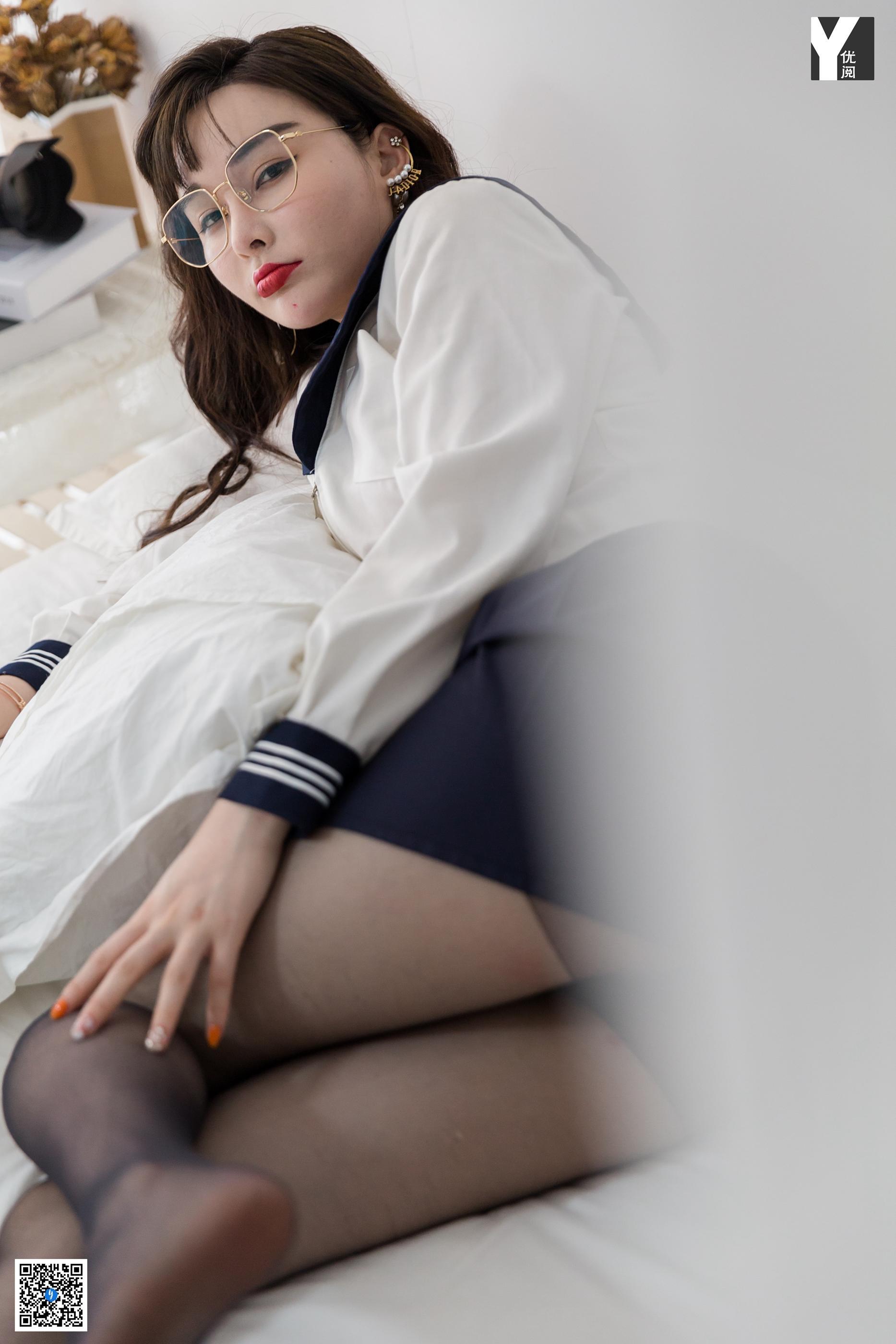 IESS异思趣向 - 模特：喵姐《别惹坏学生》